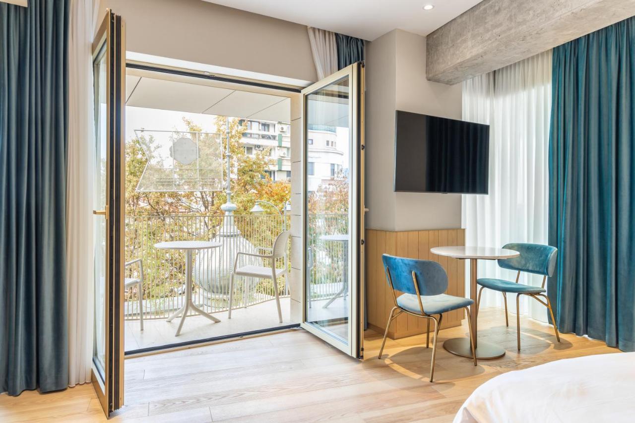 Rosetti Hotel Bukarest Exteriör bild